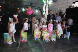 Wybory Małej Miss Brzezin 2013